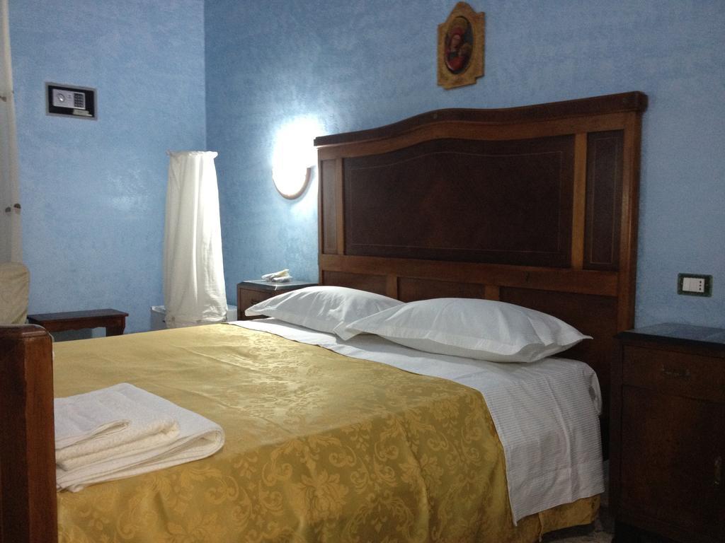 Bed And Breakfast Via Leuca Lecce Eksteriør bilde